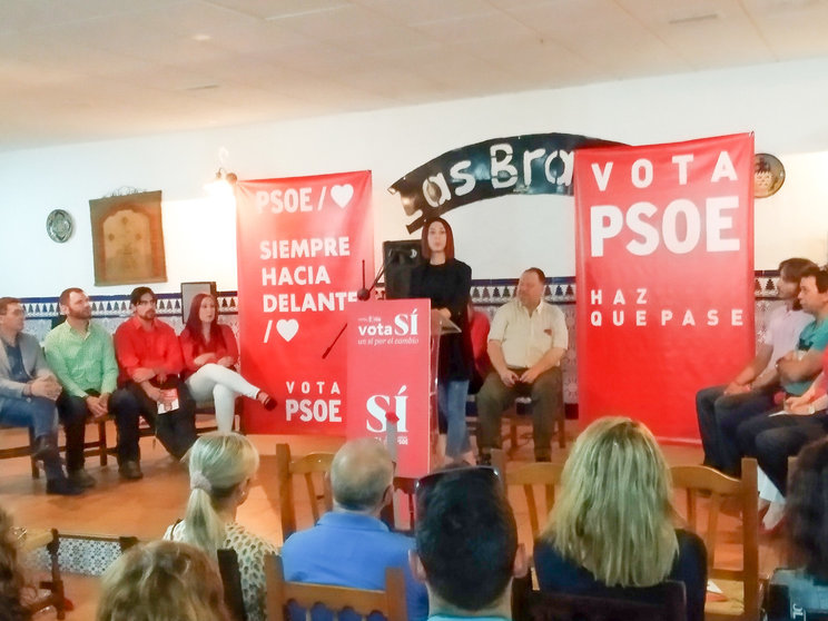 190515 Foto PSOE Balanegra presentación candidatura